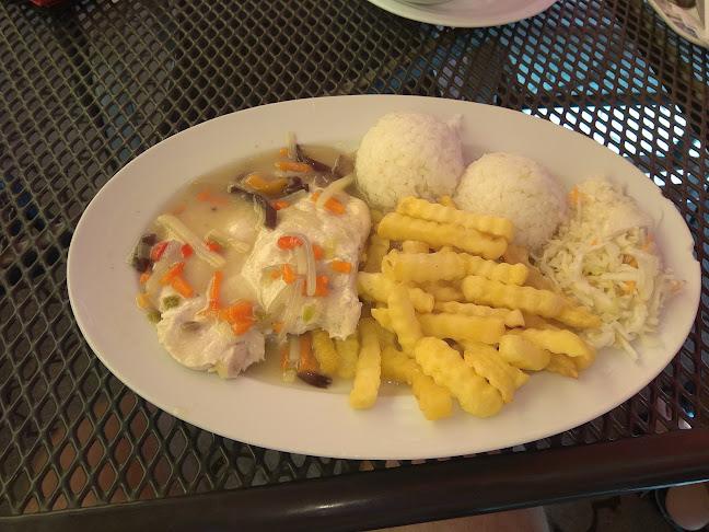 Opinii despre Reštaurácia a penzión Adria Snina în Snina - Gastronómia a pohostinstvo