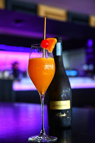 XL cafe & cocktail - Gastronómia a pohostinstvo