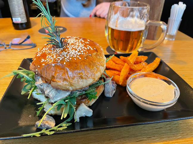 Opinii despre Wolfcorner în Žilina - Gastronómia a pohostinstvo