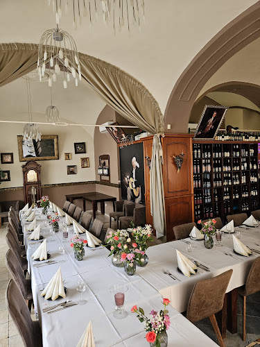 Muzika Restaurant - Gastronómia a pohostinstvo