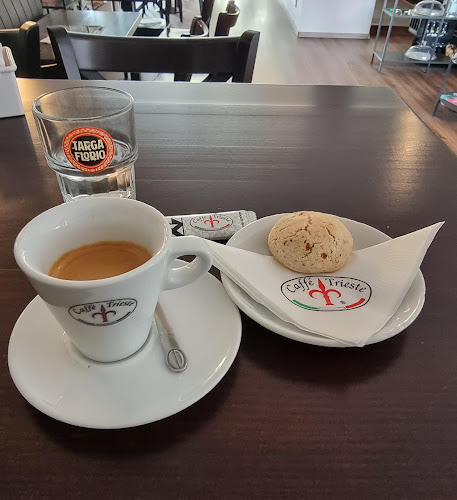 Caffé Trieste Trnava - Gastronómia a pohostinstvo