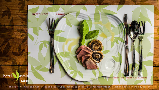 Comentarii opinii despre Yasmin Restaurant & Cafe