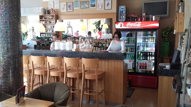 Kaviareň Štefánka - Gastronómia a pohostinstvo