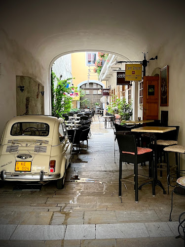 Café Racine - Staré Mesto