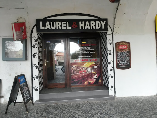 Laurel & Hardy - Gastronómia a pohostinstvo