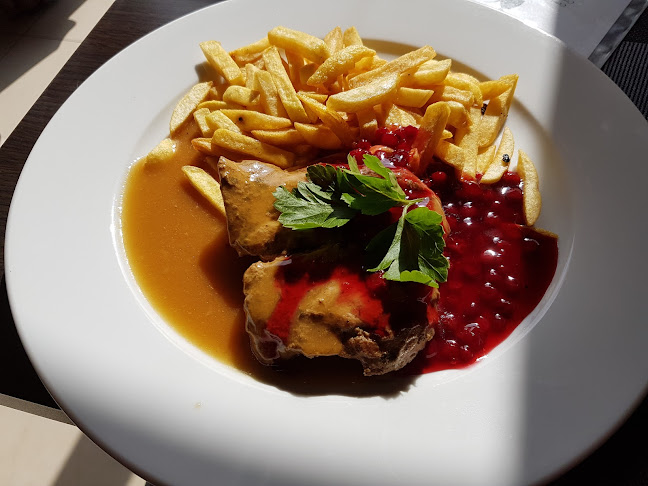 Dantes - Gastronómia a pohostinstvo