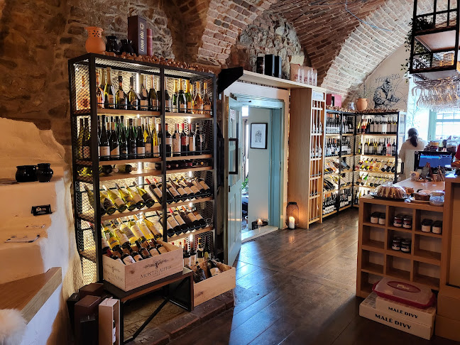 Cuvée Wine shop & Coffee