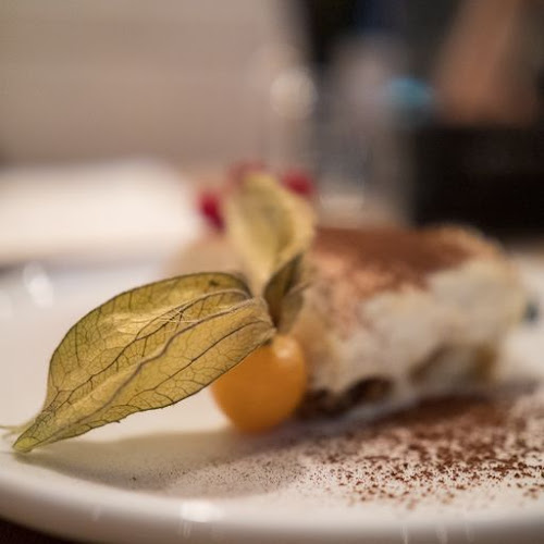 M. R. Štefánika 30, 902 01 Pezinok