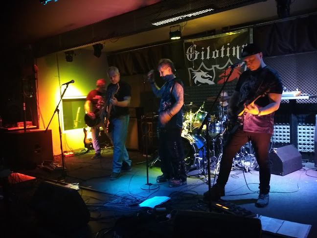 Opinii despre Moment Club Kanianka în Kanianka - Gastronómia a pohostinstvo