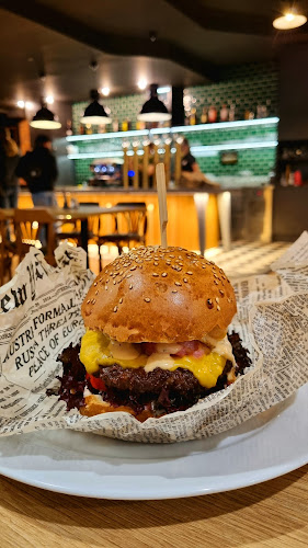 Warano - Pub & Restaurant