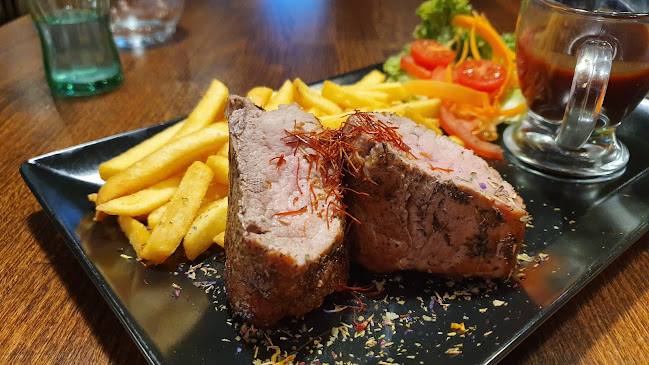 Michalovce, Tovarenska 2 - Gastronómia a pohostinstvo