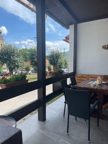 U KRIVÉHO POTOKA, hostinec