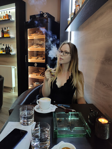 Comentarii opinii despre The LOCUS Club