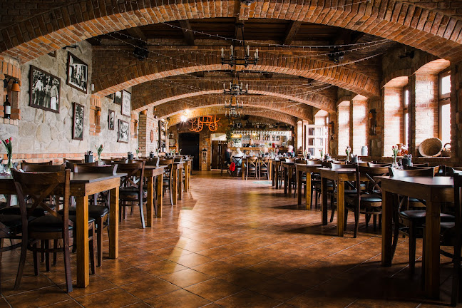 Opinii despre Pivnica a penzión u Pištu în Šahy - Gastronómia a pohostinstvo