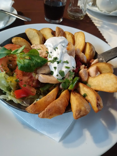 36, Hlavná 33, 927 01 Šaľa