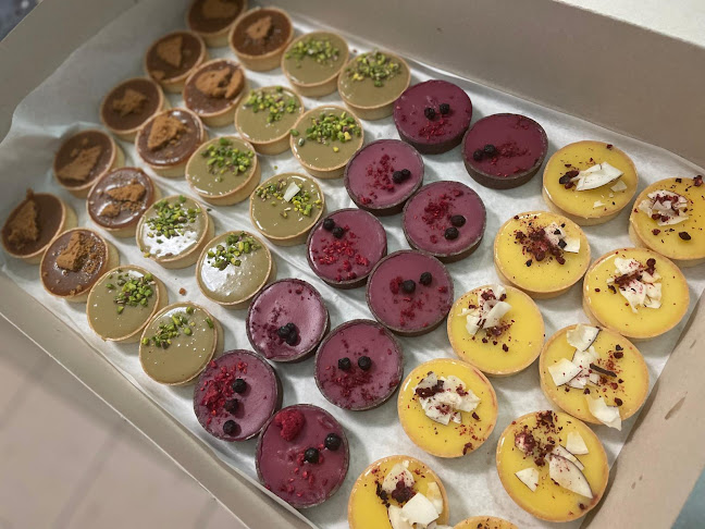 Komárnická 16955, 821 03 Bratislava