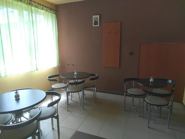 Opinii despre Caffe Piccollo în Lučenec - Gastronómia a pohostinstvo