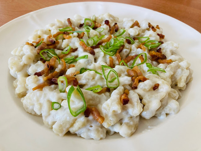 429, 916 11 Bzince pod Javorinou