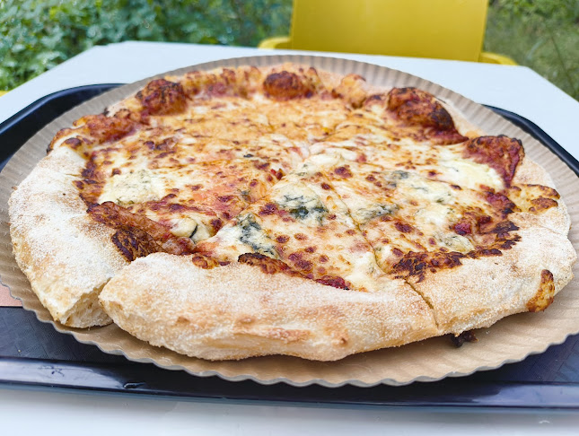 Lamač 6780 Bory Mall, 840 02 Lamač