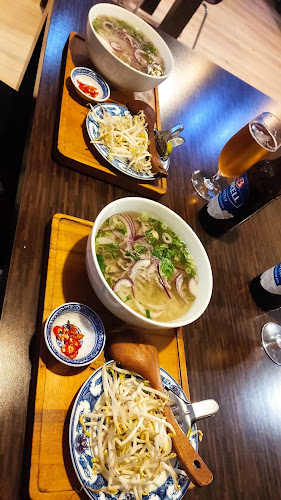 Opinii despre Viet Pho Vietnam & Asia Restaurant în Bratislava - Gastronómia a pohostinstvo