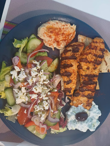 Opinii despre ZEUS GREEK STREET FOOD în Banská Bystrica - Gastronómia a pohostinstvo