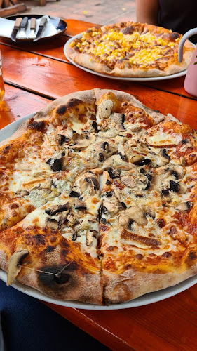 M. R. Štefánika 4, 940 02 Nové Zámky