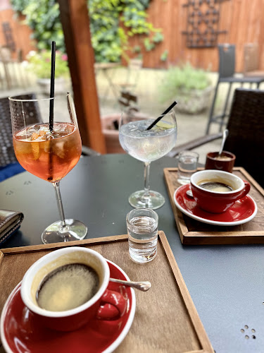 Opinii despre Diverso café&bar&more în Bratislava - Gastronómia a pohostinstvo