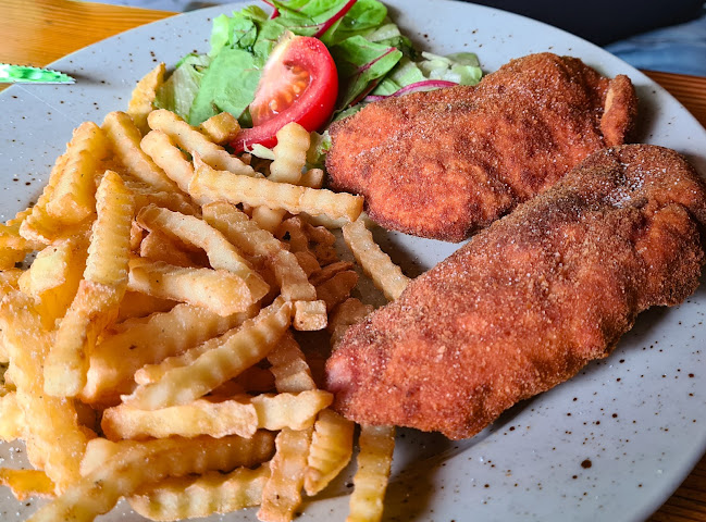 Opinii despre B-Club Doľany în Doľany - Gastronómia a pohostinstvo