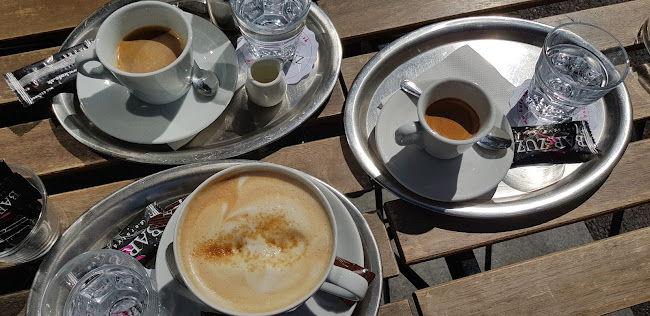 Opinii despre KAFEHAUS Lumière în Bratislava - Gastronómia a pohostinstvo