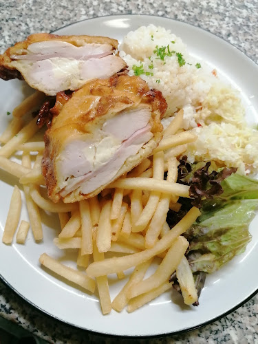 Jeleň - Gastronómia a pohostinstvo