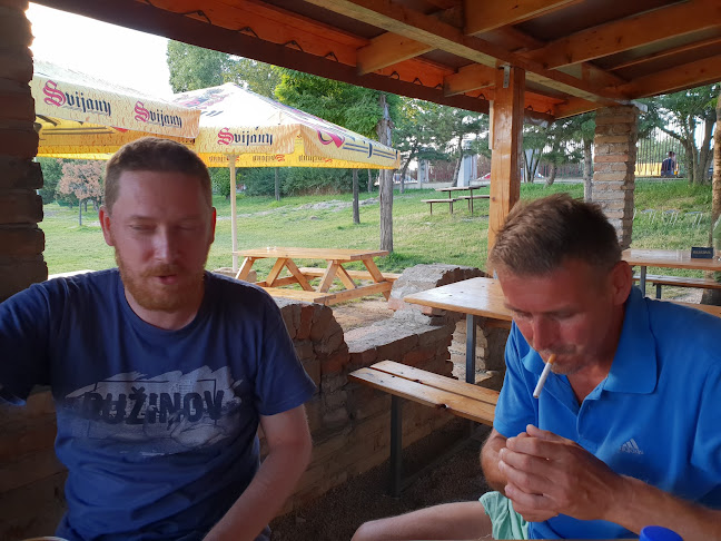 Comentarii opinii despre Flinstone Pub