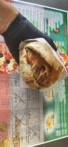 Opinii despre GÁBOR KEBAB-PIZZA LOKCA în Lokca - Gastronómia a pohostinstvo