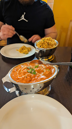 Delhi dhaba indian restaurant - Gastronómia a pohostinstvo