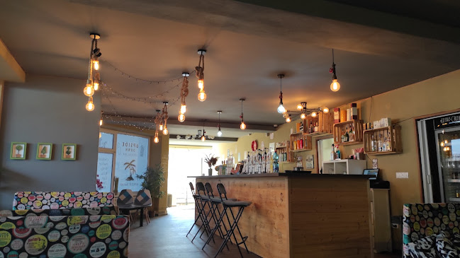 Upside Down Cocktail Bar - Gastronómia a pohostinstvo