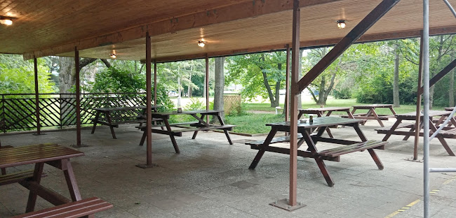 Ohnisko Minigolf - Gastronómia a pohostinstvo