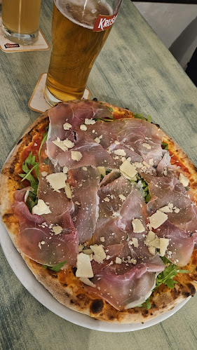 Pizzeria Leone - Gastronómia a pohostinstvo