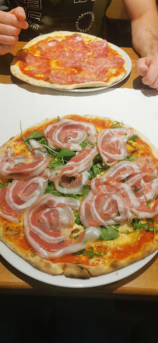 Opinii despre La Primavera Pizzeria în Poprad - Gastronómia a pohostinstvo