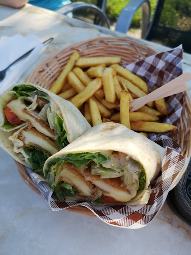 Comentarii opinii despre Bufet Trója