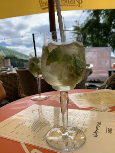 Fajnorovo nábrežie, 811 02 Bratislava