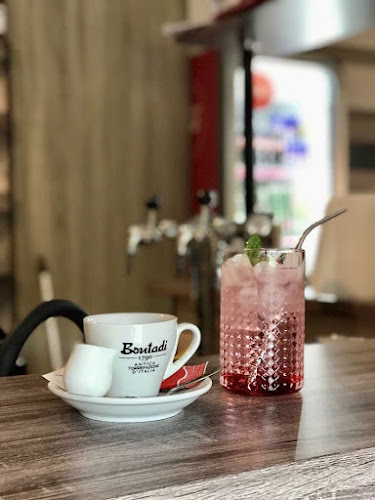 Comentarii opinii despre UnoCafe