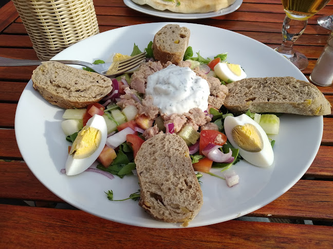 Opinii despre Belavijo în Karlova Ves - Gastronómia a pohostinstvo