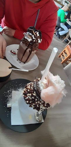 Cafe Cafe Studio - Gastronómia a pohostinstvo