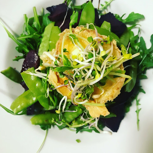 Opinii despre Business Caffe, Restaurant în Nové Mesto - Gastronómia a pohostinstvo