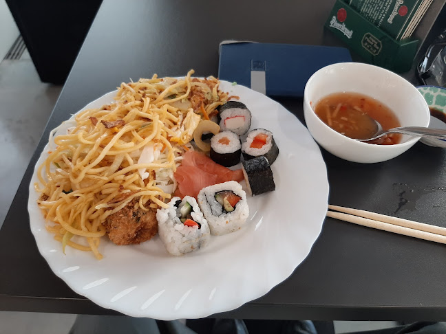 Opinii despre Halong - Vietnam Food and Sushi în Trenčín - Gastronómia a pohostinstvo