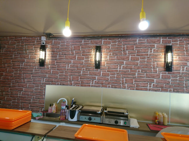 Opinii despre Burger Bageteria în Šaľa - Gastronómia a pohostinstvo