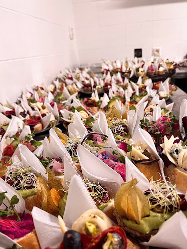 Comentarii opinii despre Creative Kitchen