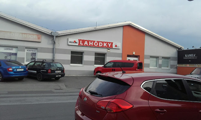 Lahôdky Lienka // Trenčín - Gastronómia a pohostinstvo