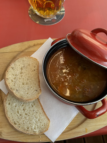 Kráľovský dvor - Gastronómia a pohostinstvo