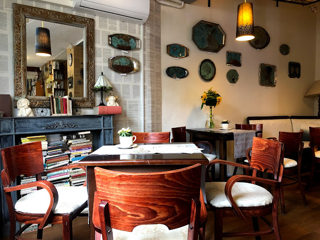 Antikvariát Kaviareň - Senec