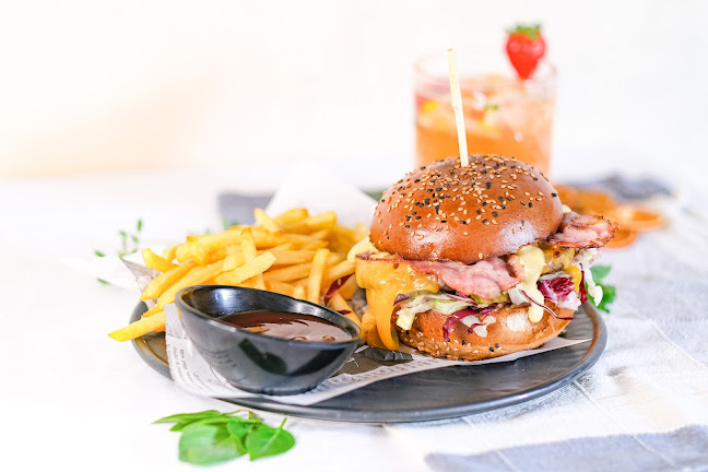 Bernard Pub Maladinovo - Liptovský Mikuláš